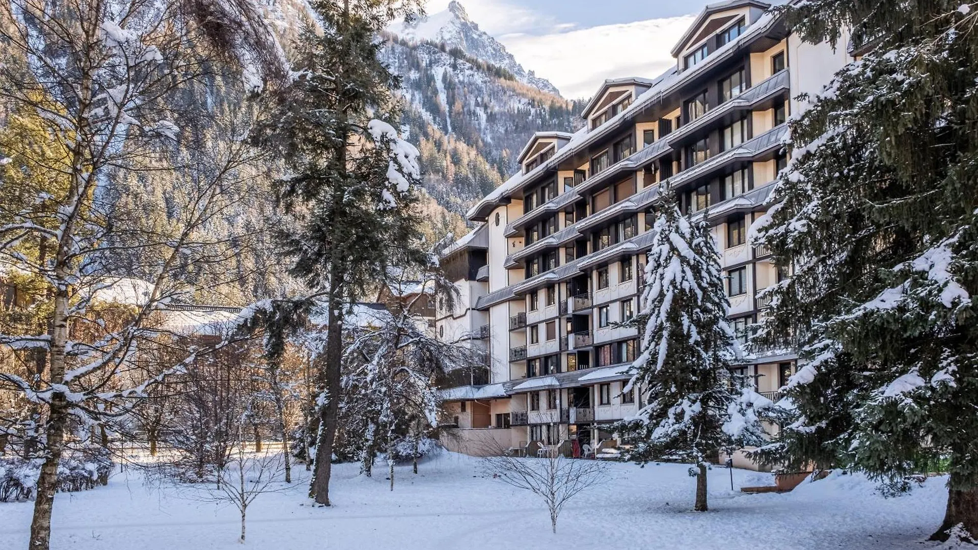 Residence Pierre & Vacances Le Chamois Blanc Chamonix France